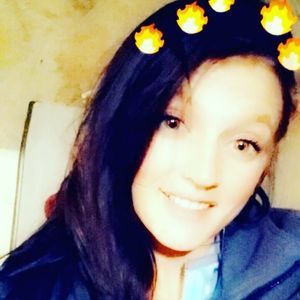 Meet your Posher, Cynthia